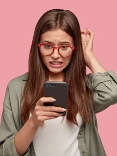 Woman learning how to Freeze My Credit.