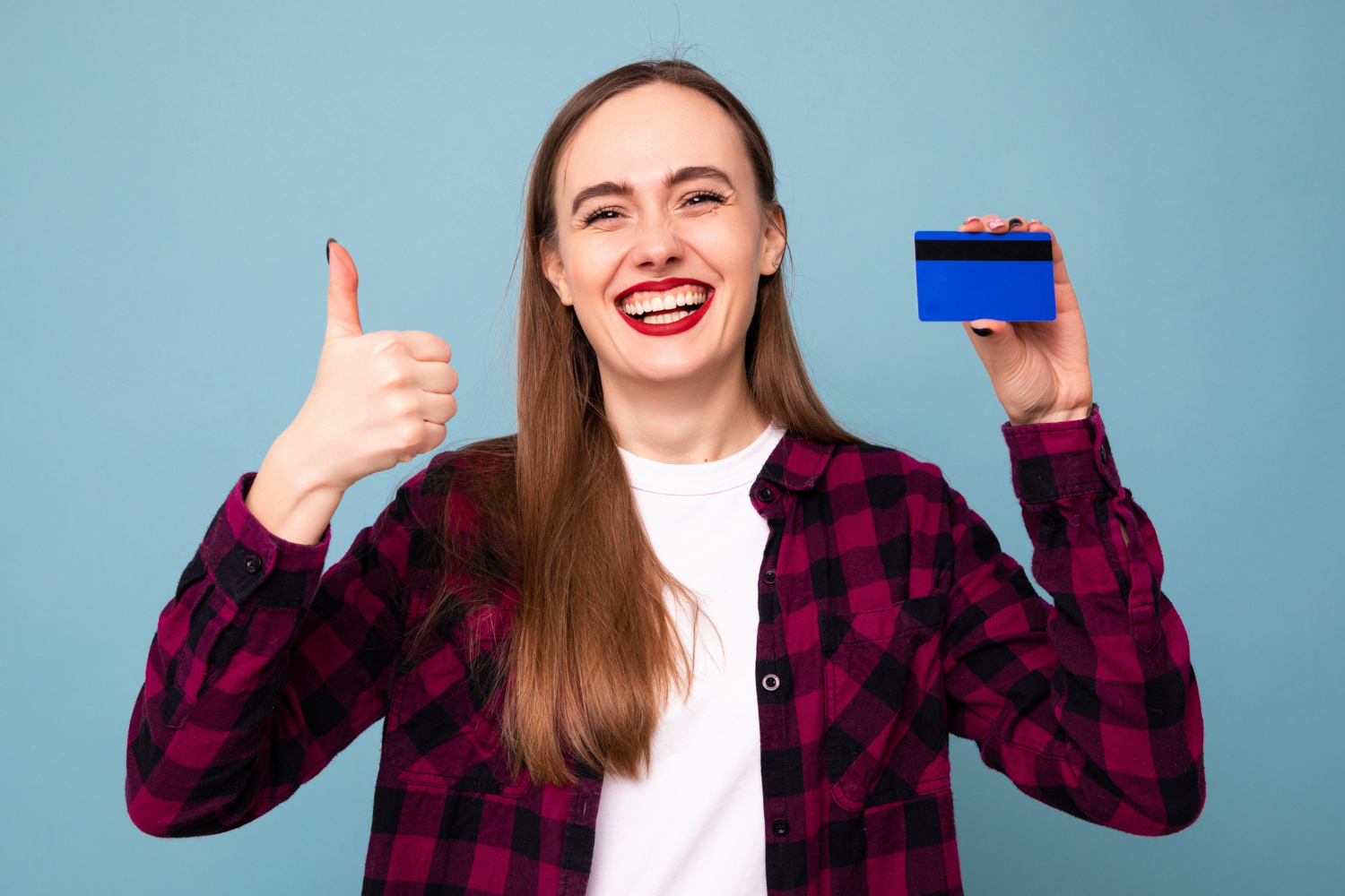 A girl approving the Capital One Platinum.